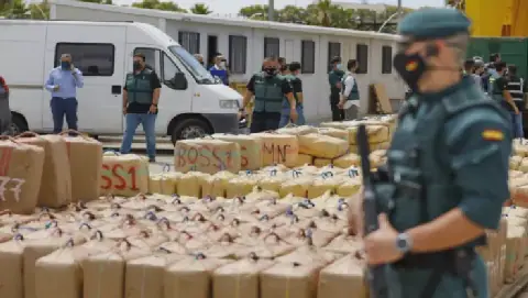 Spanish Authorities Arrest 13 in Large-Scale Hashish Trafficking Case Linked to Morocco