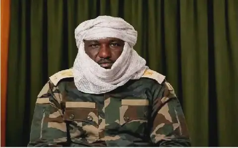السودان: قائد مجموعة المهام الخاصة بقوات الدعم السريع يعلن انشقاقه  رفقة 300 ضابط وجندي