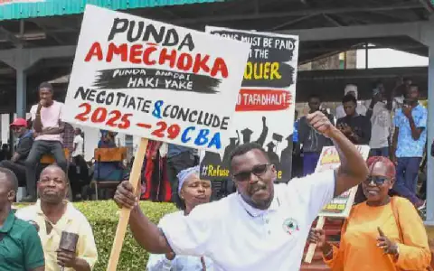 Resolve lecturers' strike to end suffering among students and parents