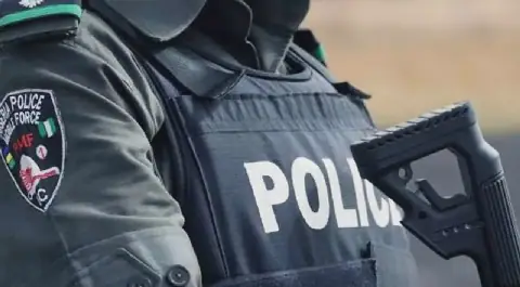 Outrage as police operatives allegedly harass bailiffs enforcing court order in Anambra State