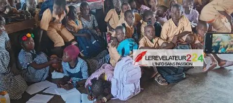 Over 1,400 Students in Guinea Face Challenges Due to Lack of Classroom Furniture