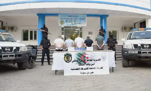 Algerian Police Dismantle Organized Crime Network, Seize 12.5 kg of Processed Cannabis