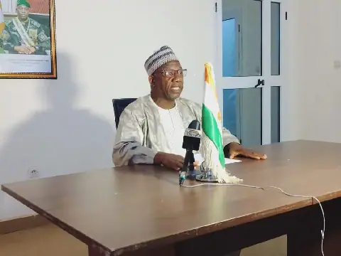 Niger's Minister of Communication Reaffirms Government Support for Postal Sector Transformation