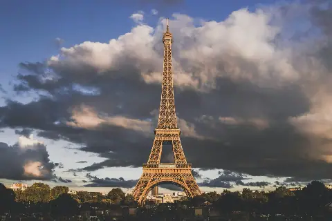 France Opens Applications for Prestigious Eiffel Scholarship 2027