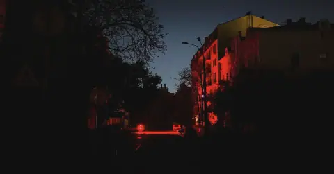 Russia Targets Ukraine's Energy Infrastructure, Leaving Kiev in Dark