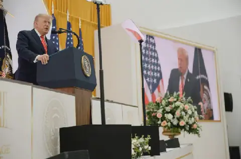 Trump sparks controversy with anti-Somali and anti-Muslim rhetoric