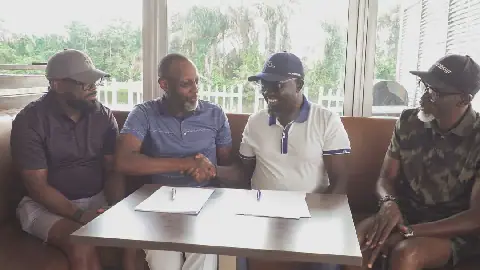 Golf: Alpha-Bravo Signs Three-year Deal on SunDev Tour