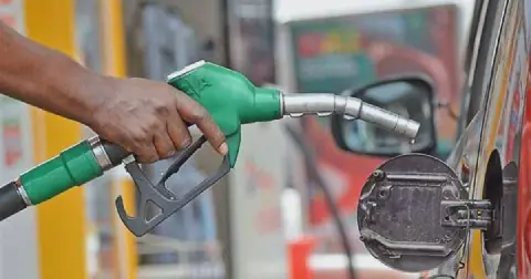 Nigeria's 30-Day Petrol Discount Sparks Opposition Backlash