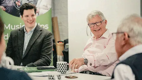 Sir Alex Ferguson Supports Music Therapy for Dementia with £100,000 Donation