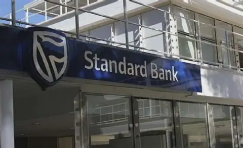 Standard Bank Angola entra na Bolsa de Valores de Angola
