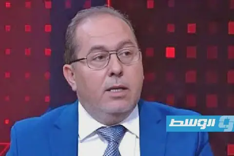 خبير اقتصادي لـ«الوسط»: زيادة الرواتب 10% لن تنتشل الموظف من «خط الفقر»