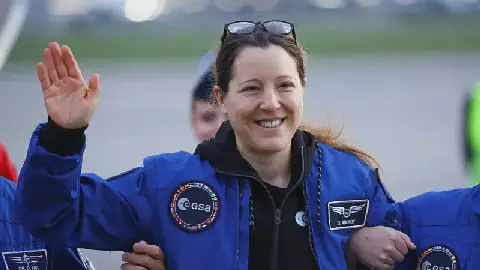 French Astronaut Sophie Adenot Returns to Earth After Record-Breaking Space Mission