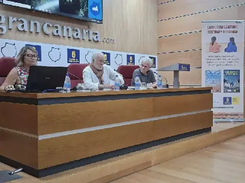 Las Palmas Hosts Intellectual Gathering to Highlight Sahrawi Culture and Struggle