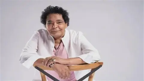 Egyptian Singer Mohamed Mounir Reflects on Emotional Recording Session