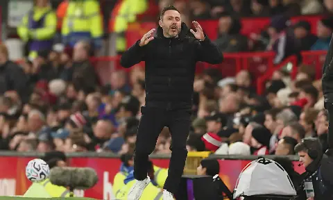 Tottenham's De Zerbi Praises Team's Resilience After Draw Against Manchester United