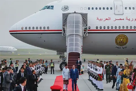 President El-Sisi Arrives in Kuala Lumpur for State Visit to Malaysia