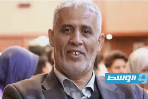 بن عمران لـ«الوسط»: زيادة الرواتب تهدد بارتفاع التضخم واستنزاف الاحتياطيات