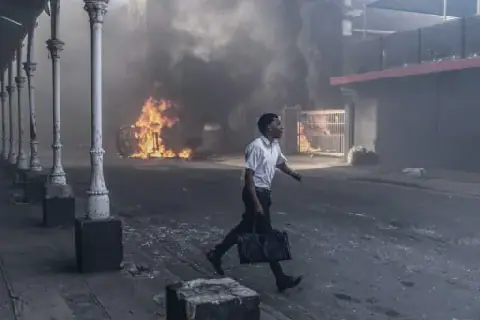 Fresh Anti-Migrant Riots Erupt in South Africa