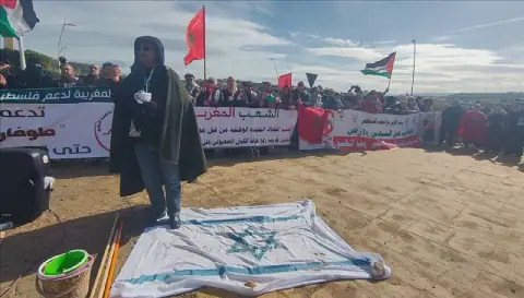 Morocco Considers Banning Flag Burning in Public Spaces