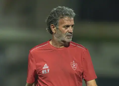 Algerian Football Coach Khalid Ben Yahia Praises MCO Performance, Warns Young Players