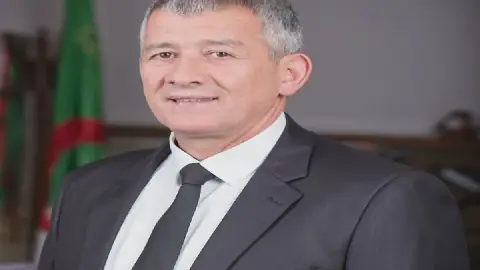 1400 Algerian Victims Drag Former Algiers Mayor to Court