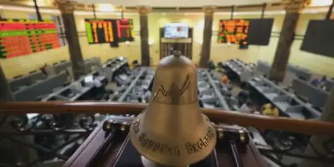 Egyptian Stock Market Sees Collective Decline in Early Trading