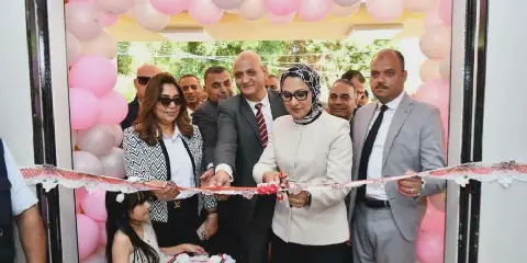 Egyptian Minister and Governor Open Upgraded Technological Center in New Valley