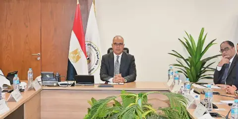 Egyptian Minister Prepares for Flood Season and Water Management
