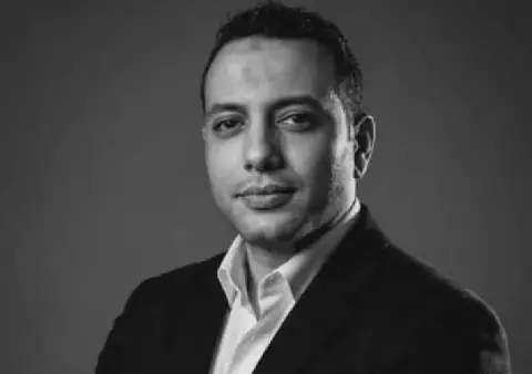 محمود عمار