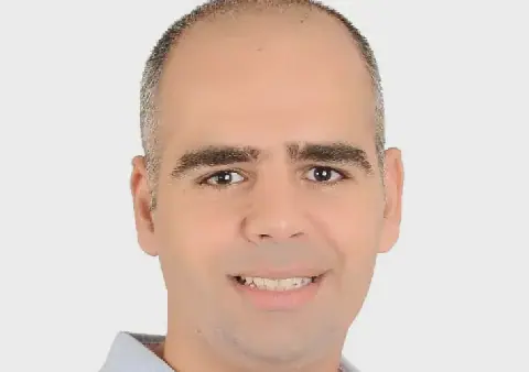 يحي نجم