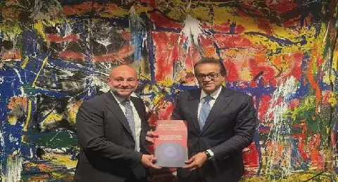 وزير الصحة يبحث مع وفد معهد “WifOR” وشركة “روش” تعزيز التعاون المشترك