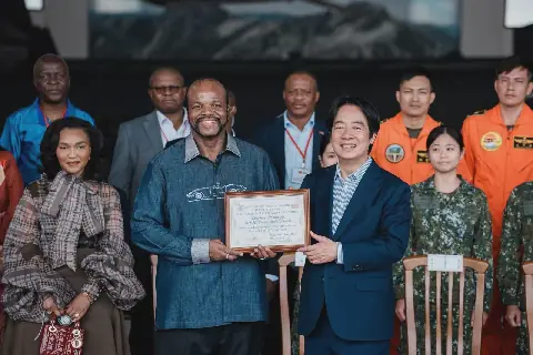 King Mswati III Explores Taiwan's Technology and Agriculture