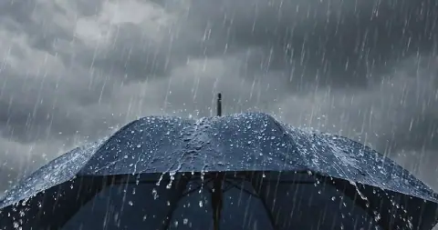 Météo Algérie : jusqu’à 50 mm de pluie attendus dans plusieurs wilayas dimanche et lundi