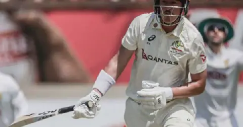 Renshaw's marathon 190 pushes Australia to big lead against South Africa at Durban