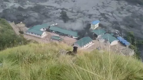 Inondations au Népal : cinq disparus après une crue soudaine