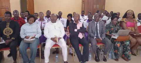 Gabon/Enseignement supérieur : l’INAIS présente son offre de formation au public de Makokou