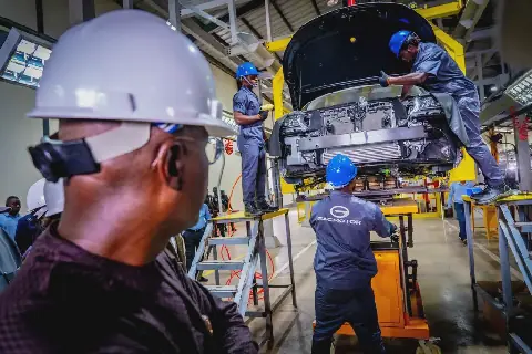 FG mandates MDAs to buy vehicles from local assemblers, threatens sanctions