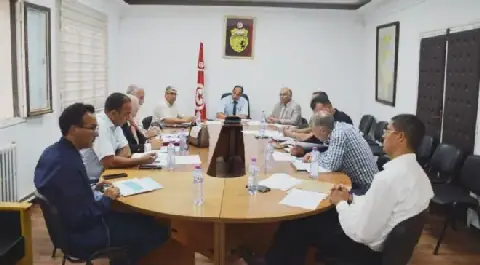 Tunisian Governor Urges Companies to Accelerate Infrastructure Projects in Le Kef