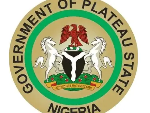 N69.5m Poster Fine Sparks ADC, Plateau Face-off