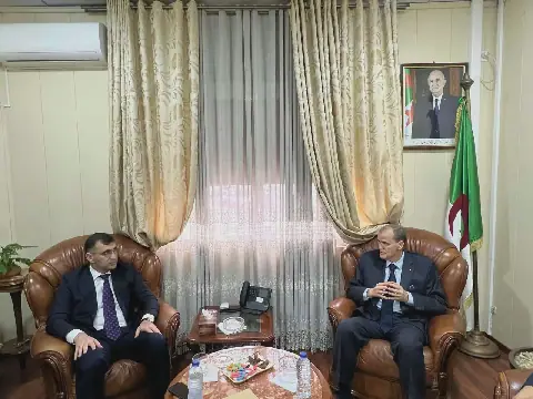 Algeria and Russia Discuss Expanding Trade and Economic Partnership
