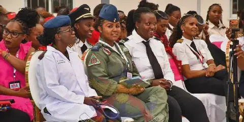 Kenya Airshow Promotes Military Aviation Careers to Young Women