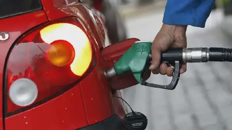Experts Warn of Market Distortions, Smuggling with Proposed Fuel Price Cap