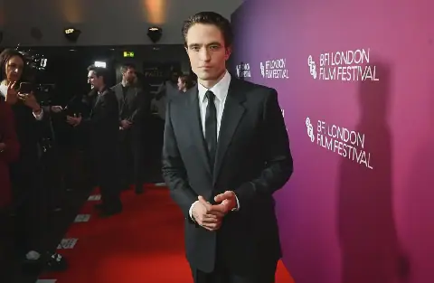 Robert Pattinson by die vertoning van ‘Primetime’ tydens die 70ste BFI-rolprentfees in Londen op 11 Oktober in Londen.