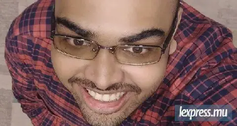 Mauritian Writer Anupamaa Shares Poem "Ghuma Ghumake Marungi"