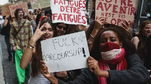 France Braces for Fresh School Protests as Student Movement Tests Momentum