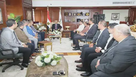 Egyptian Governor Congratulates New Sports Club Management