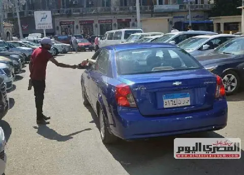 Egypt struggles with unlicensed parking attendants and arbitrary fees