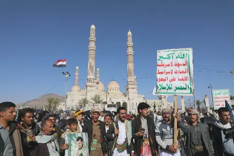 Saudi Forces Respond to Drone and Cruise Missile Attack Amid Rising Yemen Tensions