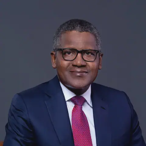 Dangote Cement Awards Scholarships, Empowers Farmers in Jakura