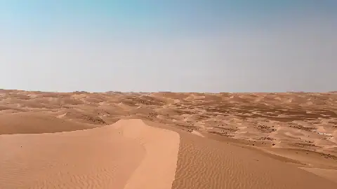 L'Algérie envisage de taxer le sable du Sahara pour la première fois